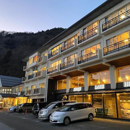 Shoji Lake Hotel Fujikawaguchiko Buitenkant foto