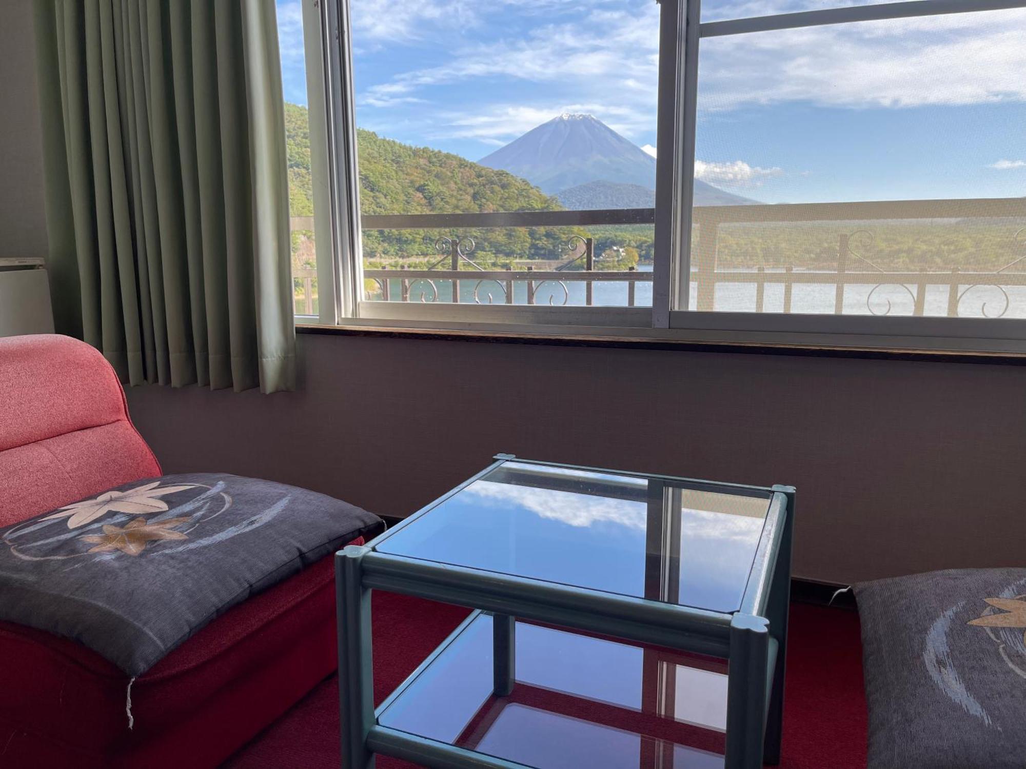 Shoji Lake Hotel Fujikawaguchiko Buitenkant foto