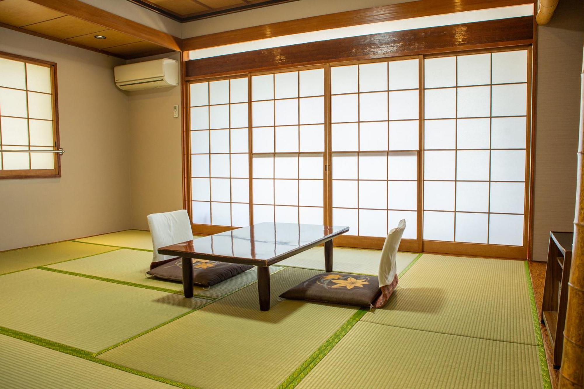 Shoji Lake Hotel Fujikawaguchiko Buitenkant foto